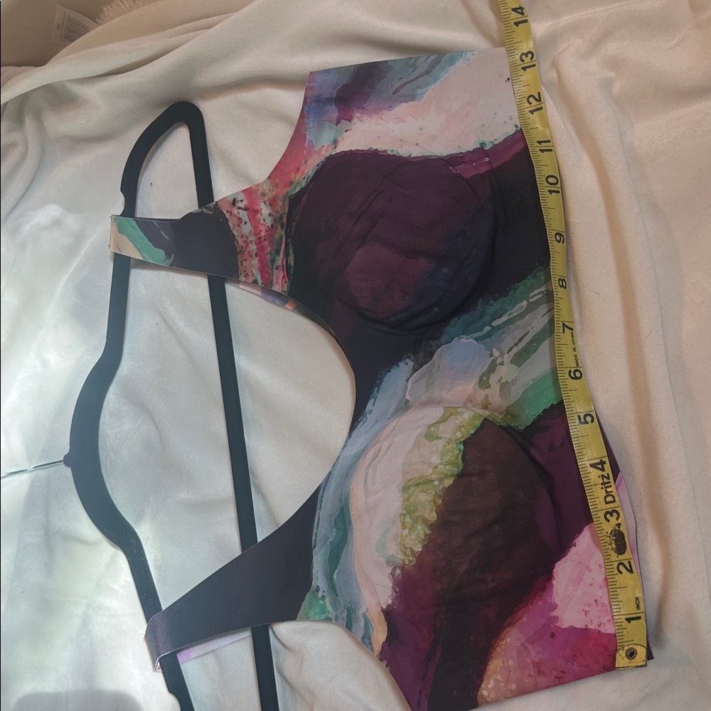 Knix Seamless Bra. Size Large. Light Removeable Padding. Luxe Lift Pullover. - Picture 3 of 7